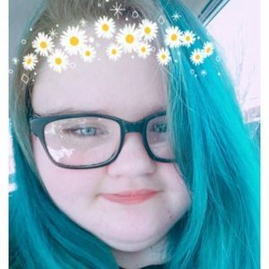 Meet your Posher, Phoebe